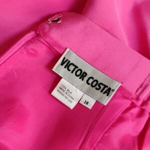 Elegant Pink Women's Skirt